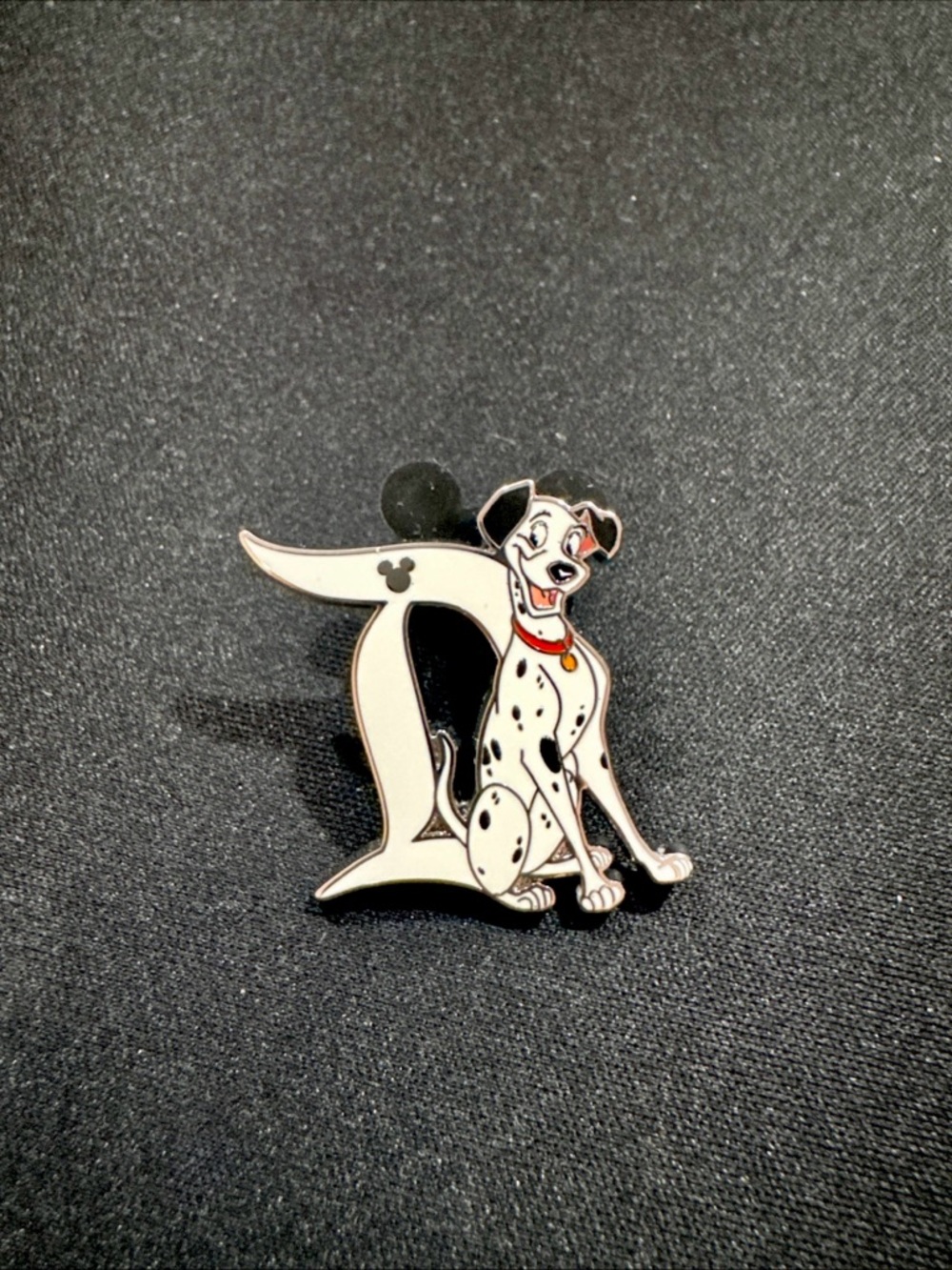 Disneyland D Hidden Mickey 2025 Wave B 101 Dalmatians Pin